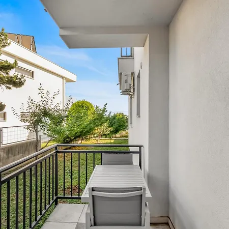 20 Stars - Luxury Group For 20 Guests * Crikvenica